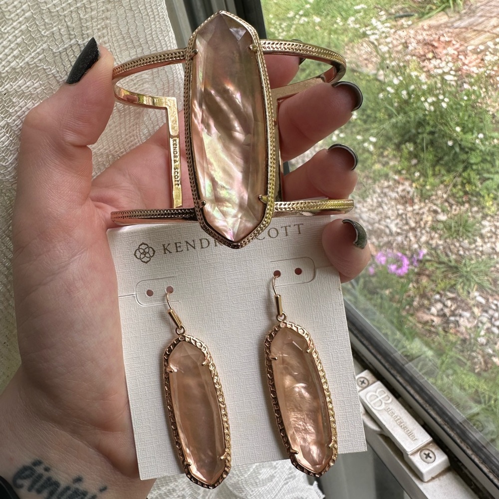 Kendra Scott Rose Gold and Peach Mother of Pearl Set